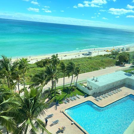 Ocean Front Units At Miami Beach Exterior photo