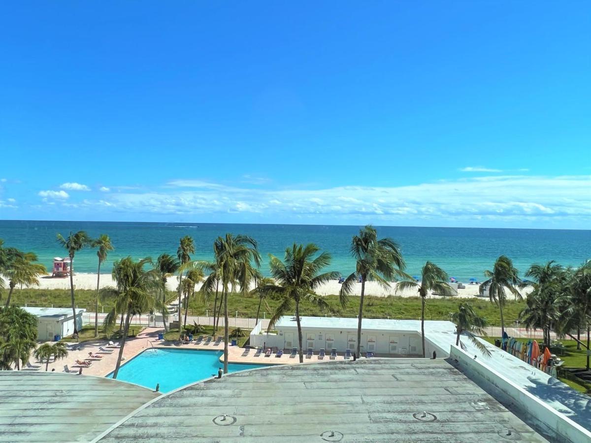 Ocean Front Units At Miami Beach Exterior photo