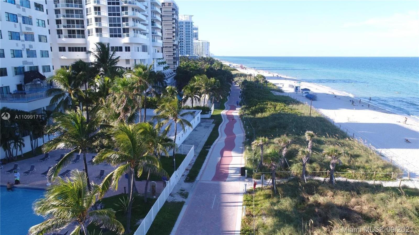 Ocean Front Units At Miami Beach Exterior photo